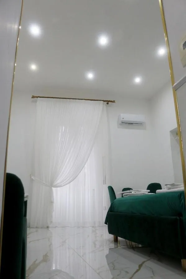 Valeryroom Naples Apartment