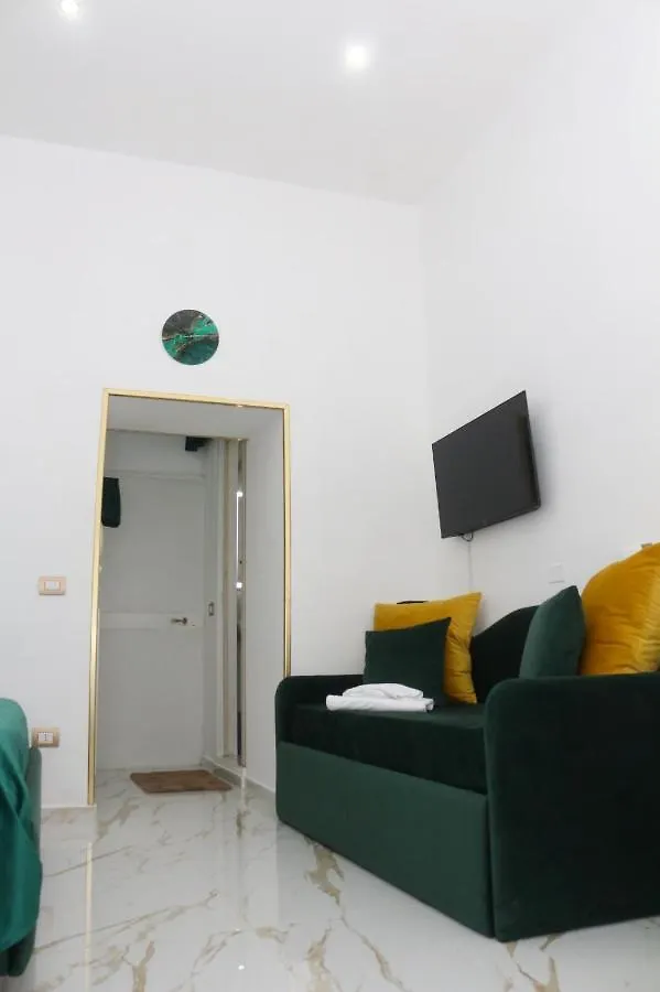 Apartment Valeryroom Naples Italy